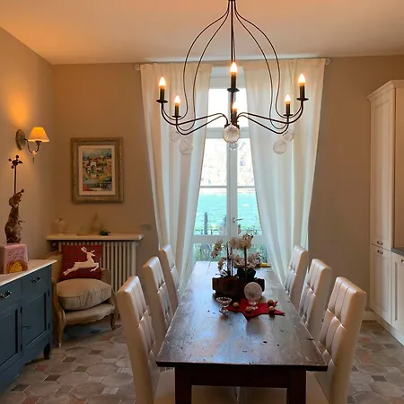 - Vista - Luxury